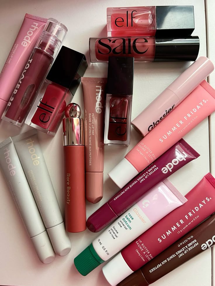 LIP GLOSSES